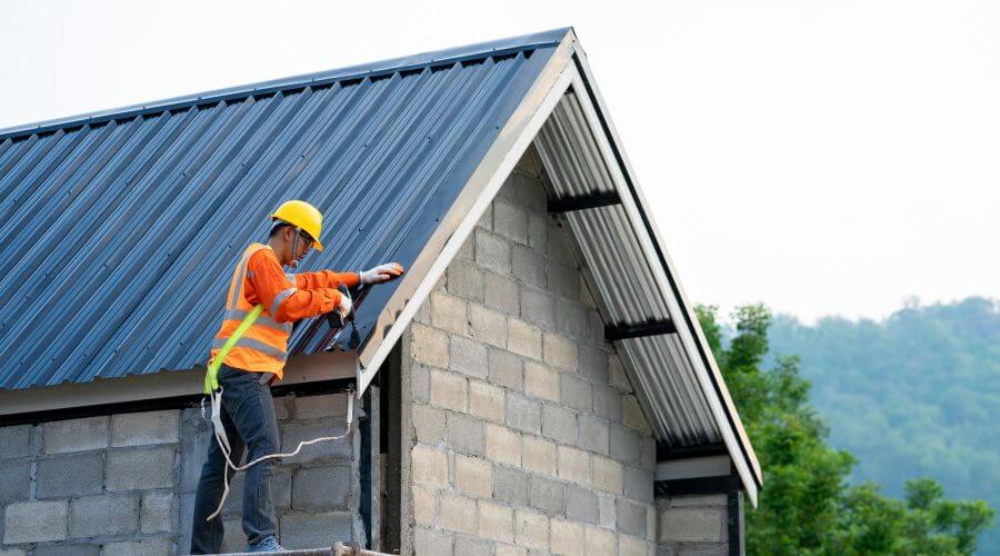 Expert top industrial roofings services in Lonepine, MT
